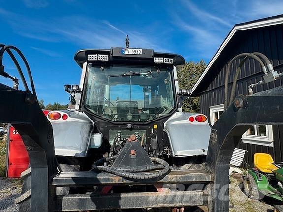 Valtra 142 Direct Трактори