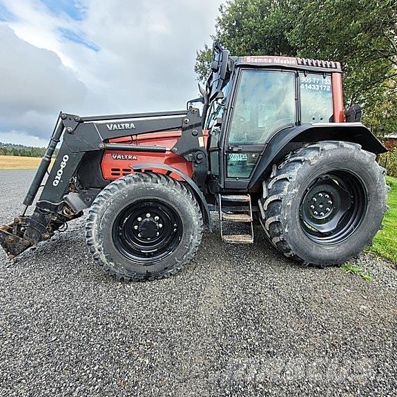 Valtra 6550-4 Трактори