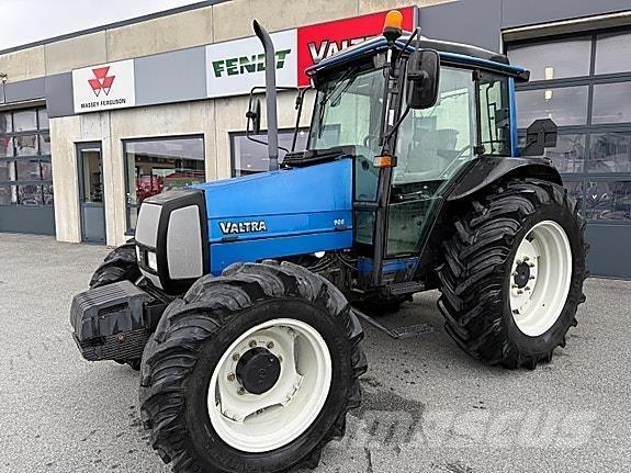 Valtra 900 TURBO Трактори