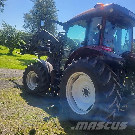 Valtra A 104 h4 Трактори