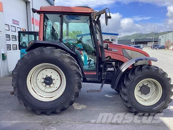 Valtra A 95-4 Трактори
