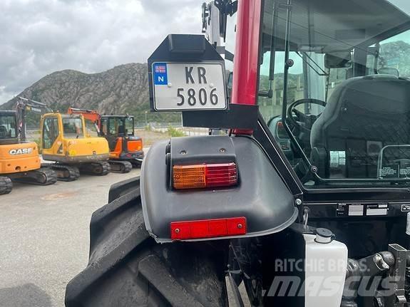 Valtra A93 Трактори