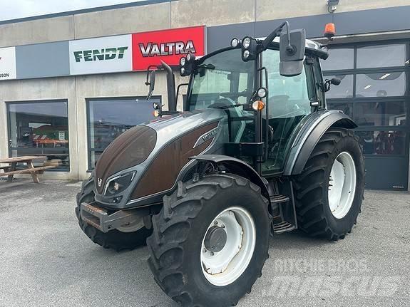 Valtra A94 Трактори