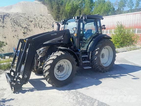 Valtra G105 Трактори