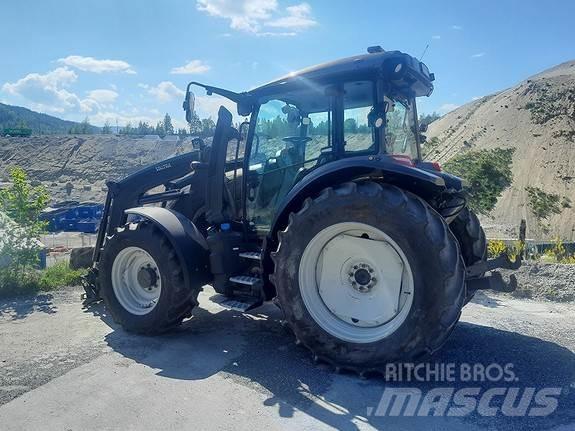 Valtra G105 Трактори
