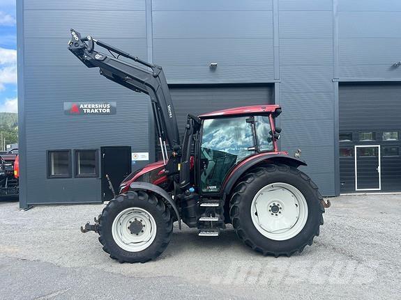 Valtra G115 Active Трактори