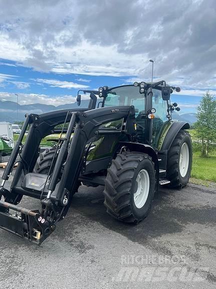 Valtra G115A Трактори