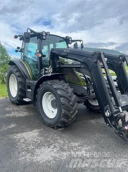 Valtra G115A Трактори