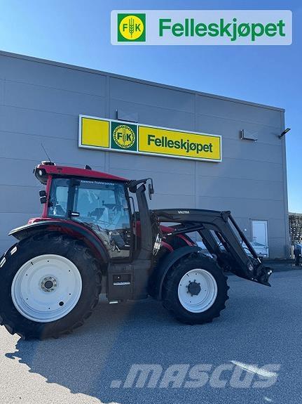 Valtra G125 Трактори