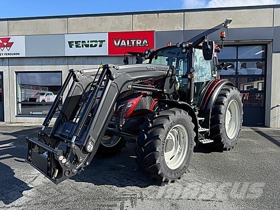 Valtra G135 Versu Трактори