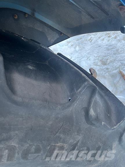 Valtra N-142 D Трактори