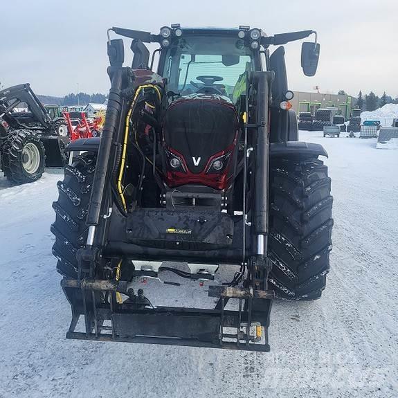 Valtra N 174 D Трактори