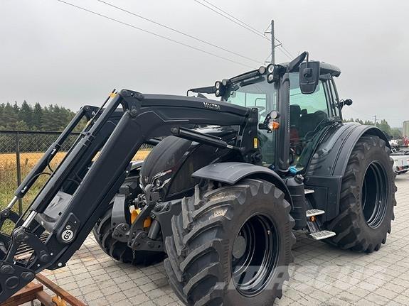 Valtra N 175 Трактори