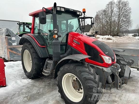Valtra N103 Трактори