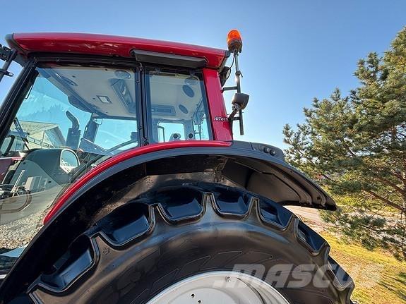 Valtra N123H Трактори