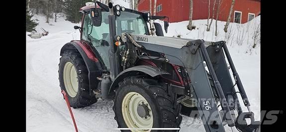 Valtra N134D Трактори