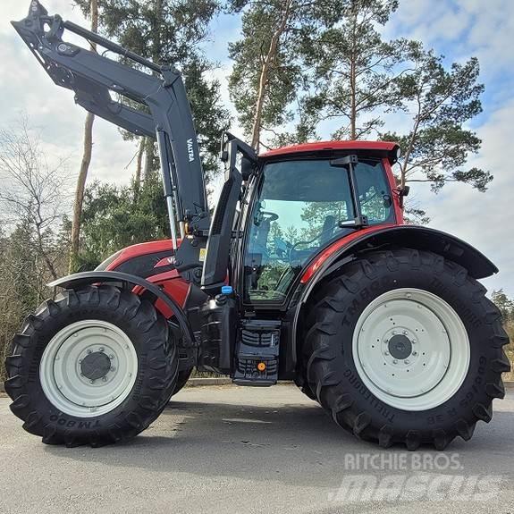 Valtra N155 Direct Трактори