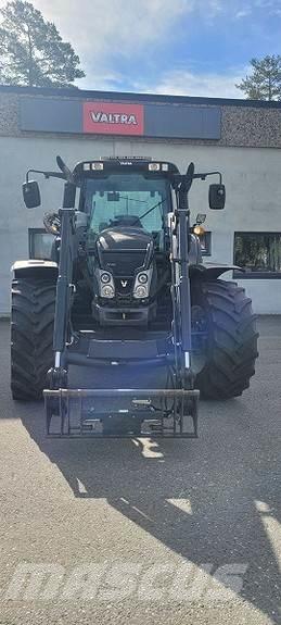Valtra N163 Трактори