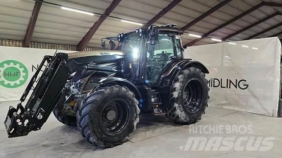 Valtra N174 Трактори