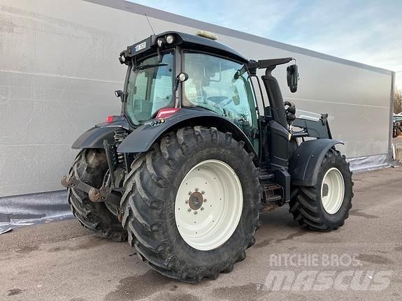 Valtra N174D Трактори