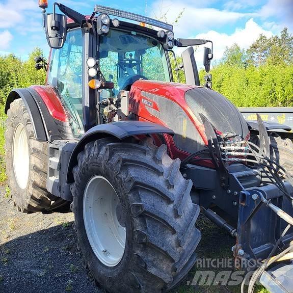 Valtra N174D Трактори