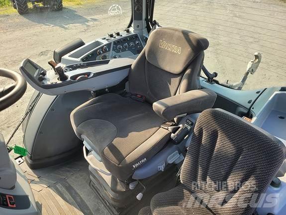 Valtra N174D Трактори