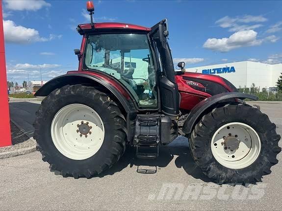 Valtra N174D Трактори