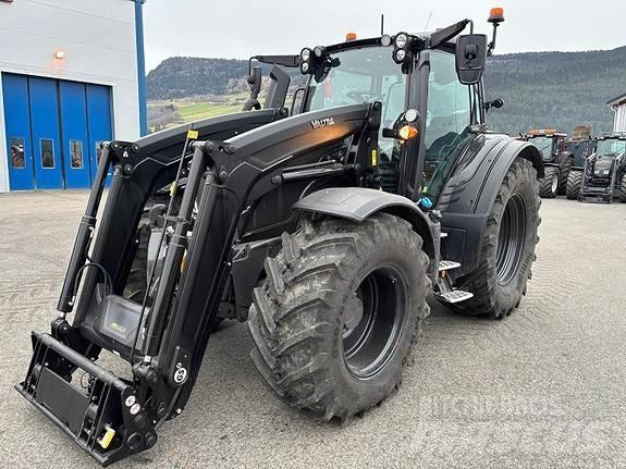 Valtra N175D Трактори