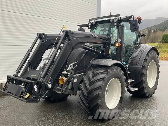 Valtra N175D Трактори