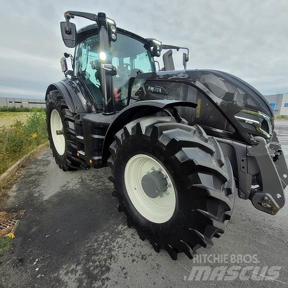 Valtra Q305 Трактори