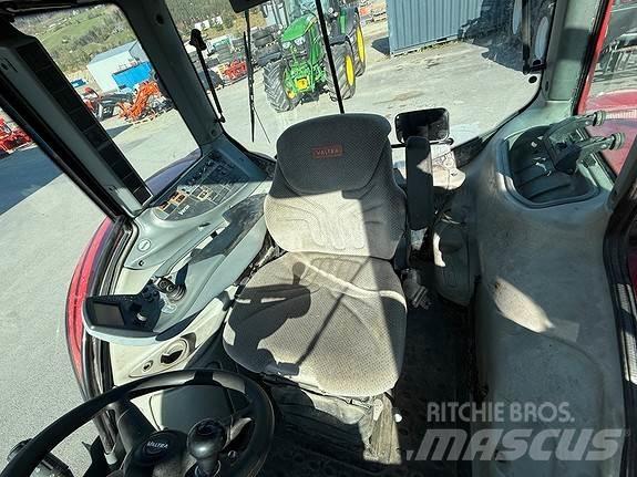 Valtra T 213 V Трактори
