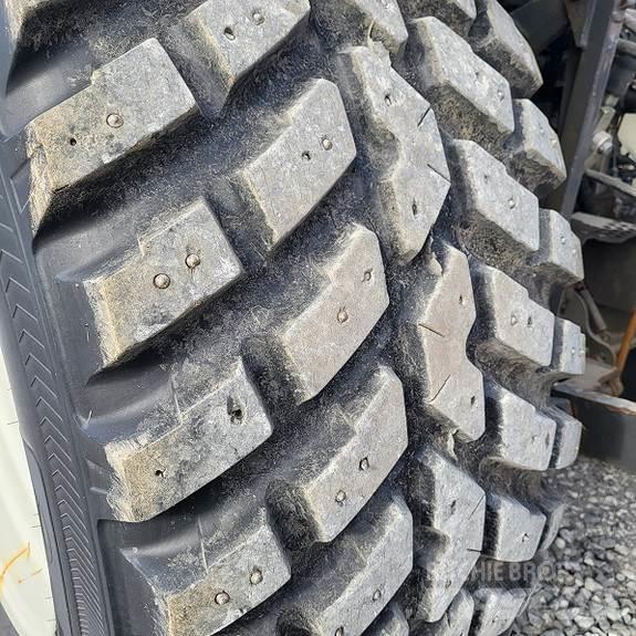 Valtra T174D Трактори