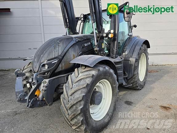 Valtra T234 Трактори