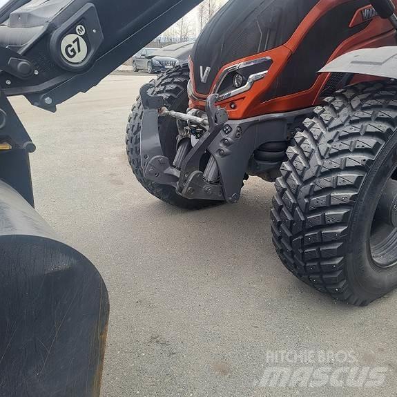 Valtra T255 Трактори