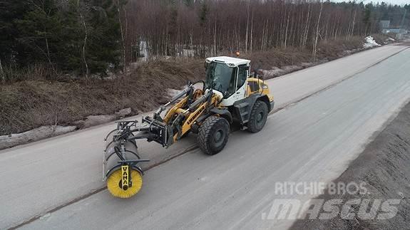 Vama EHA3000 Колесни товарачи