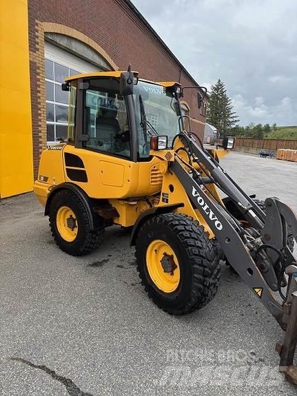 Volvo L20F Колесни товарачи