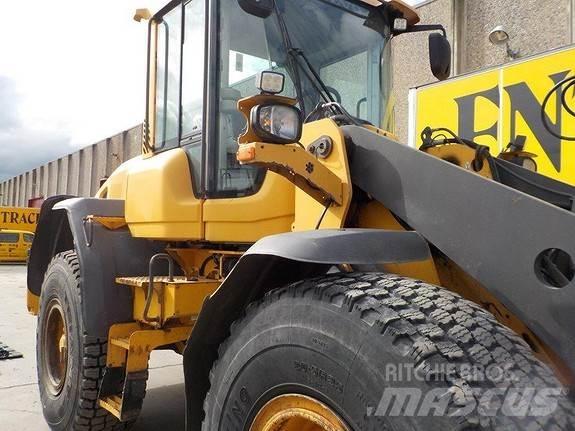 Volvo L90G Колесни товарачи
