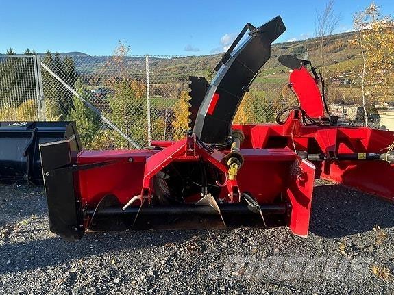  Westbjörn 2200 E Снегохвъргачки
