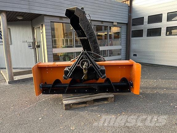 Westbjörn S-2450 Снегохвъргачки
