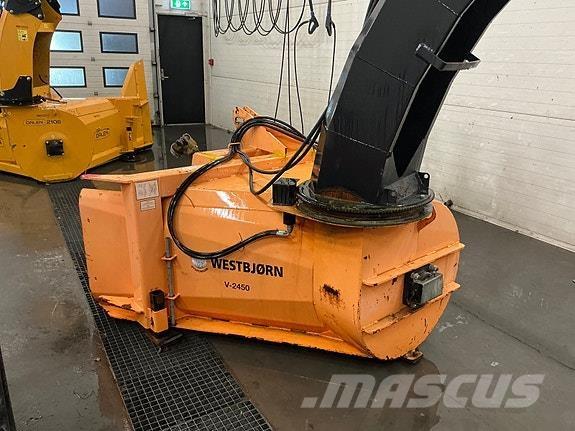  Westbjörn V- 2450 Снегохвъргачки
