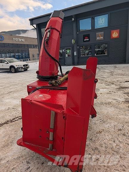   Снегохвъргачки
