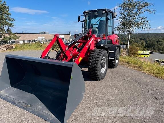 Yanmar V80 Колесни товарачи