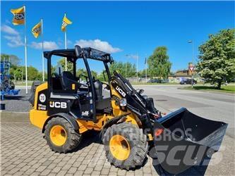 JCB 403 AGRI Мини товарачи