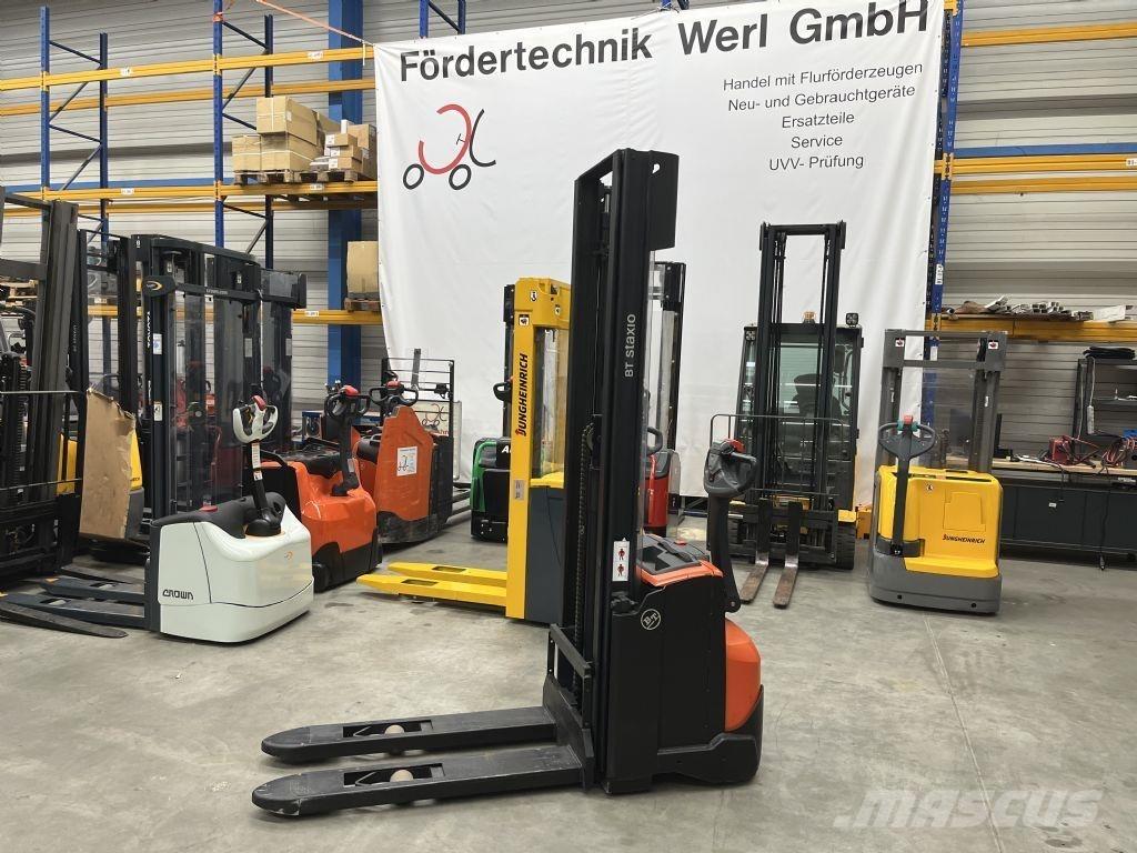 BT SWE 120 Колички високоповдигачи с теглич
