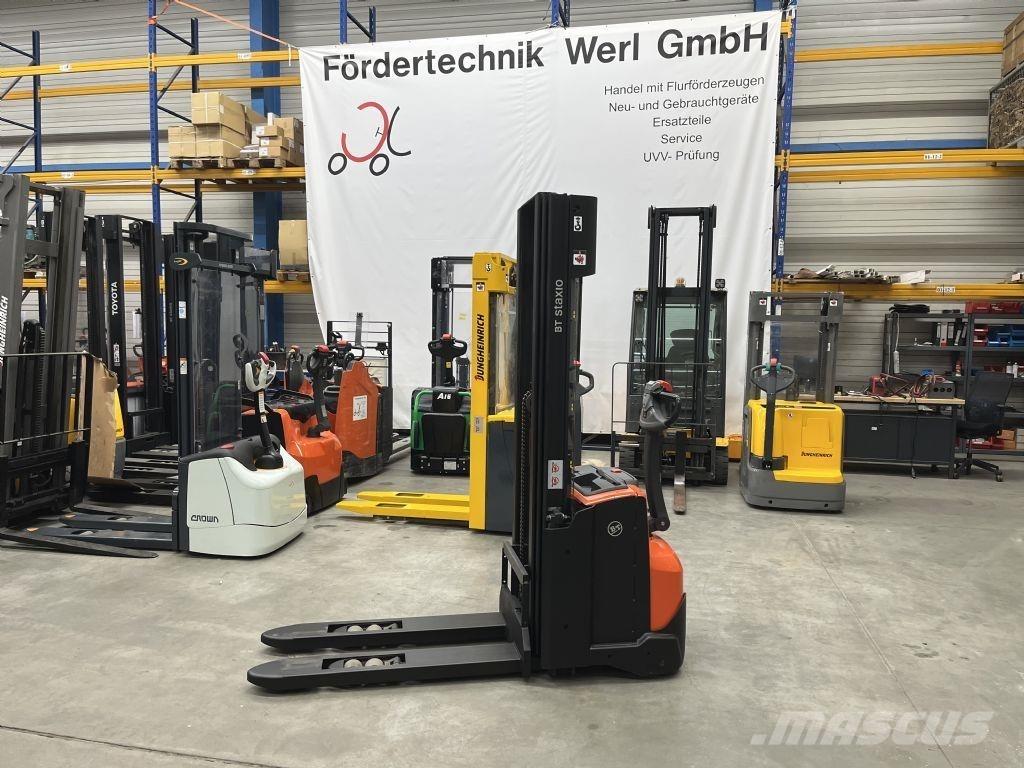 BT SWE 120 L Колички високоповдигачи с теглич