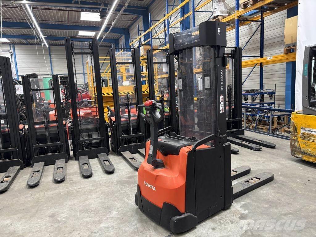BT SWE160L Колички високоповдигачи с теглич