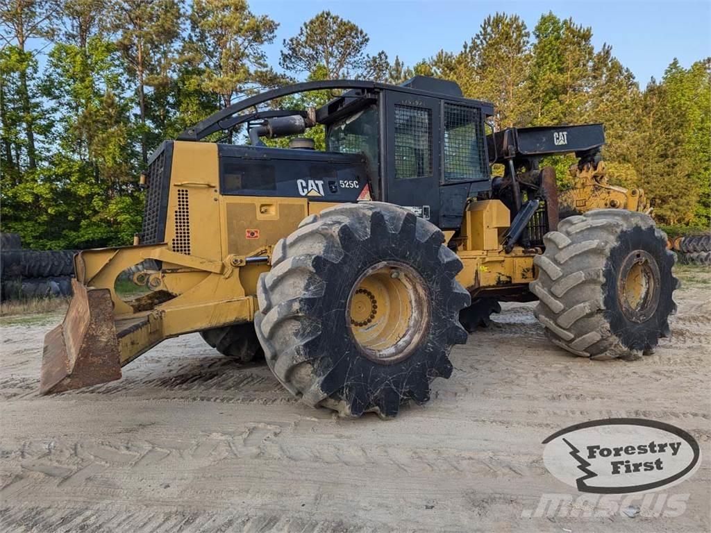 CAT 525C Скидери
