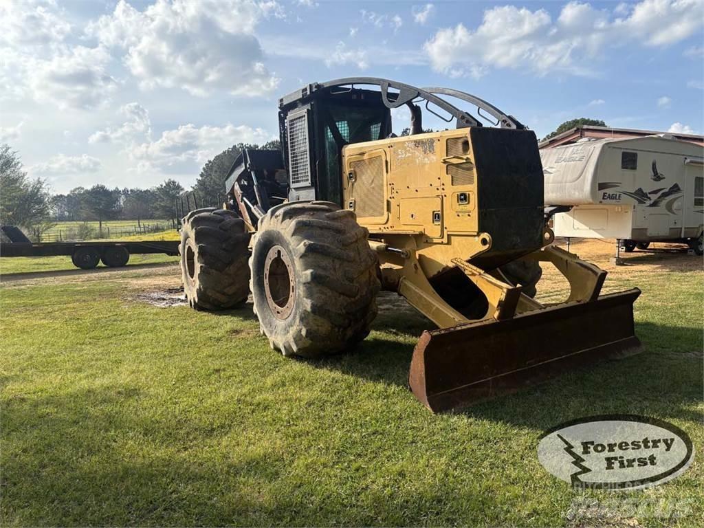CAT 535D Скидери
