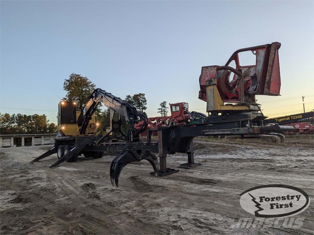 CAT 559C Товарачи с наклонена стрела
