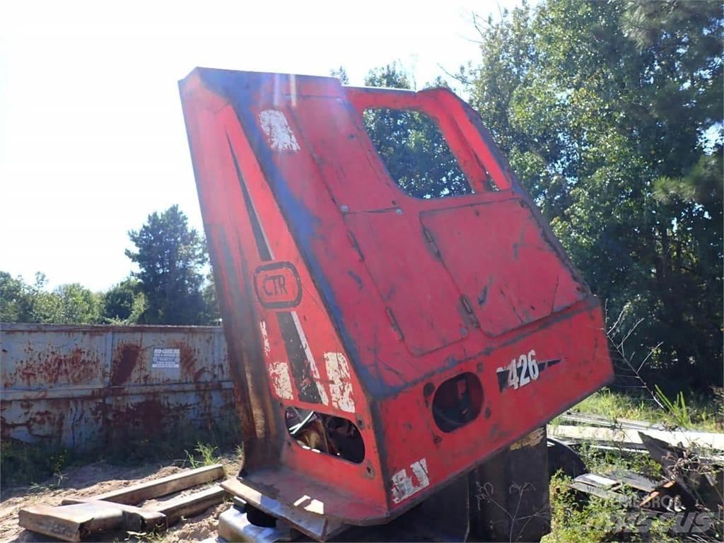  CTR 426 Машини за кастрене на дървета